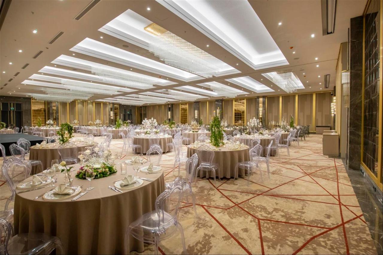 Crowne Plaza Ankara By Ihg Hotel Bagian luar foto