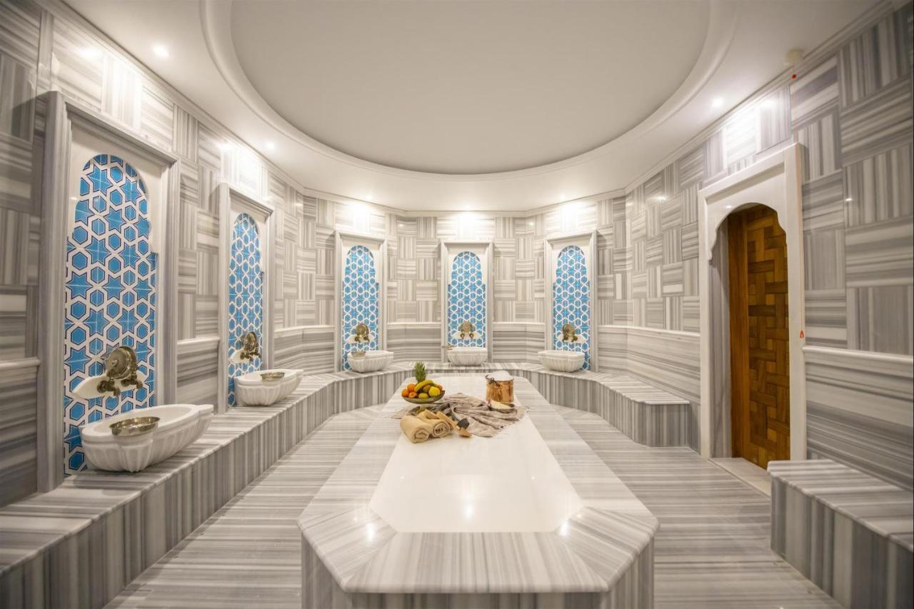 Crowne Plaza Ankara By Ihg Hotel Bagian luar foto